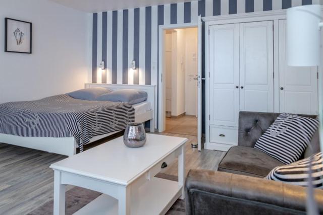 Simply Apartment *